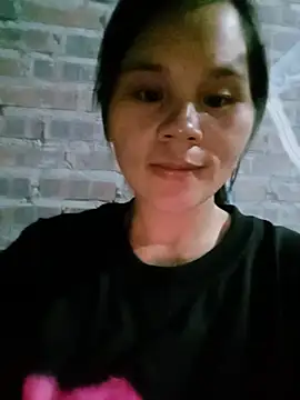 Snapshot of DIANAKUTE chatting on 05/13/26, 01:08 DIANAKUTE online show from 05/13/26, 01:08