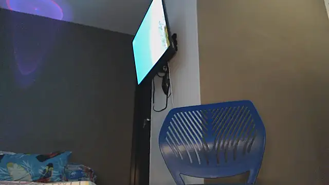 Snapshot of Millan_DarkWood chatting on 03/03/26, 10:48 Millan DarkWood online show from 03/03/26, 10:48