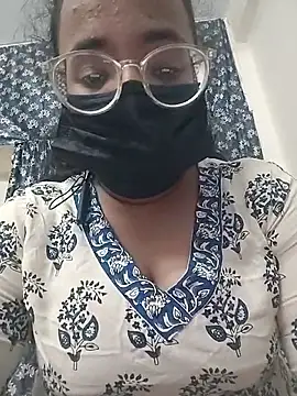 MaggieTelugu-15 online show from 02/17/26, 07:05