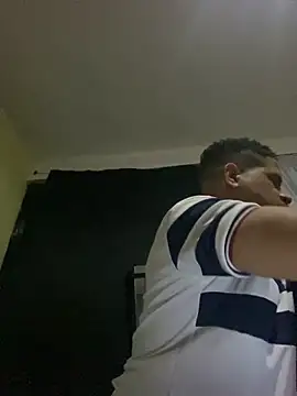 Snapshot of Dominicanobb chatting on 02/08/26, 05:22 Dominicanobb online show from 02/08/26, 05:22