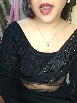 Saumyy online show from 04/04/26, 04:15