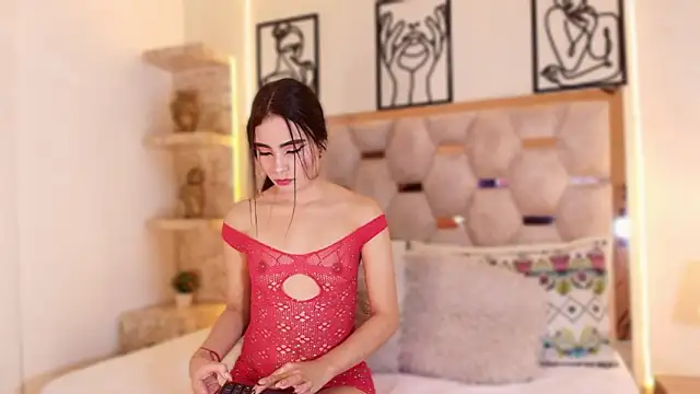 Sophieh Sweet online show from 02/08/26, 03:54