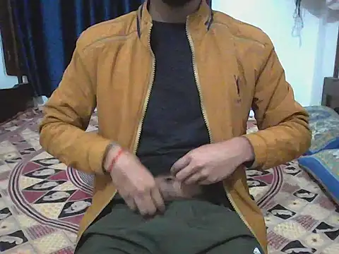 Snapshot of Rahul_44 chatting on 12/22/25, 04:15 Rahul 44 online show from 12/22/25, 04:15