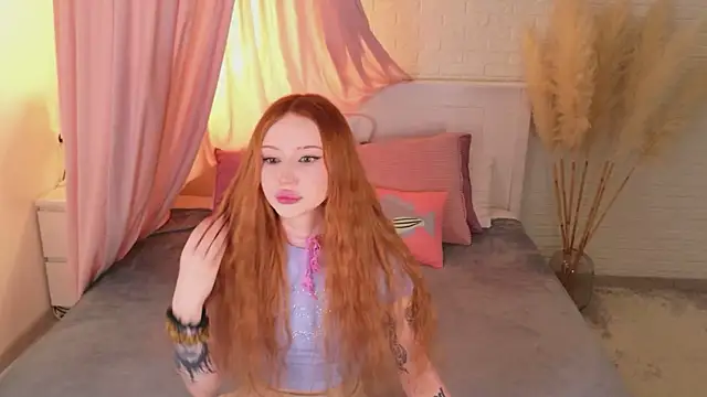 Snapshot of Zoe__Page chatting on 02/26/26, 01:54 Zoe Page online show from 02/26/26, 01:54