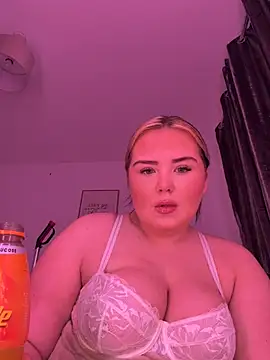 KatieCeexx online show from 01/17/26, 10:24