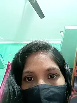 Snapshot of Puja_1230 chatting on 02/15/26, 04:47 Puja 1230 online show from 02/15/26, 04:47