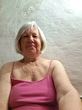 KlaudiaDarling online show from 06/01/26, 01:18