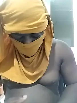 Snapshot of Bra-G chatting on 02/25/26, 09:13 Bra-G online show from 02/25/26, 09:13