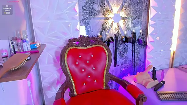 Sofia-love7 online show from 03/26/26, 09:53