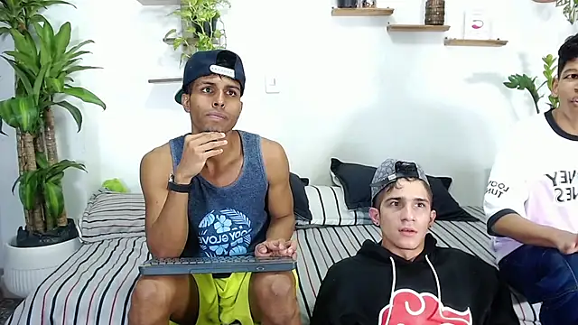 Interracial Snow Bunny online show from 02/03/26, 11:21