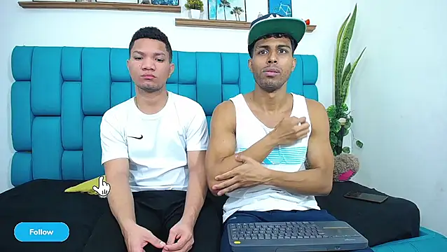 Interracial Snow Bunny online show from 04/14/26, 09:21