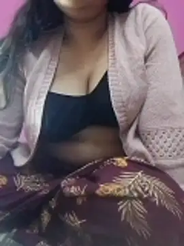 Snapshot of model_simran chatting on 03/05/26, 02:24 model simran online show from 03/05/26, 02:24