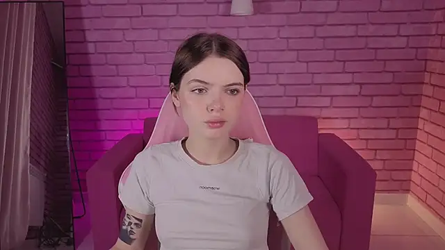 Ellya me online show from 02/07/26, 08:51