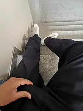 jerryrooh69 online show from 04/17/26, 07:55