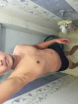 jerryrooh69 online show from 04/19/26, 04:56