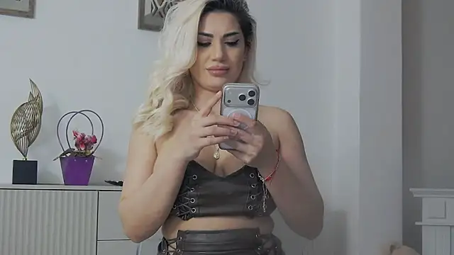 nona nna online show from 03/05/26, 10:06