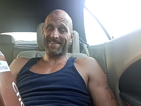 Snapshot of mechanicmark chatting on 07/19/26, 10:52 mechanicmark online show from 07/19/26, 10:52