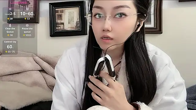 Snapshot of Alice-yaya chatting on 02/01/26, 05:33 Alice-yaya online show from 02/01/26, 05:33