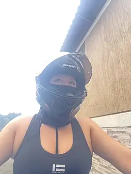 Scarlet auraa online show from 01/10/26, 06:31