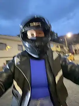 Scarlet auraa online show from 04/06/26, 11:16