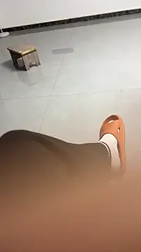 mo-mo-69 online show from 04/12/26, 12:10