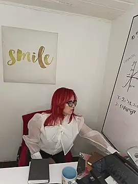 Snapshot of MarianaMonsalve_ chatting on 02/14/26, 03:58 MarianaMonsalve online show from 02/14/26, 03:58