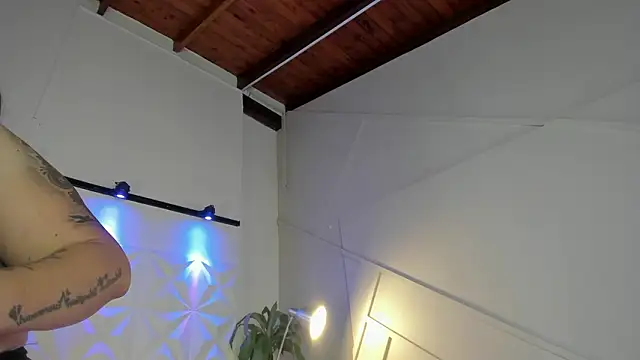 GabiSaenz  online show from 03/07/26, 11:18