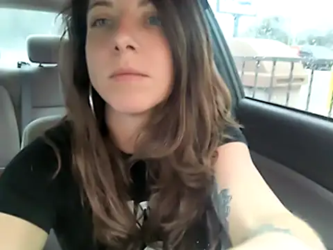 Snapshot of NickiiBianca chatting on 01/14/26, 01:06 NickiiBianca online show from 01/14/26, 01:06