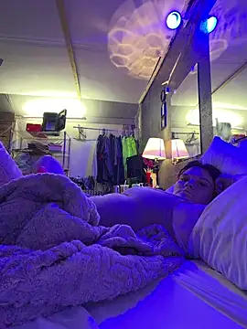 Bigbrowneyes25 online show from 03/30/26, 01:56