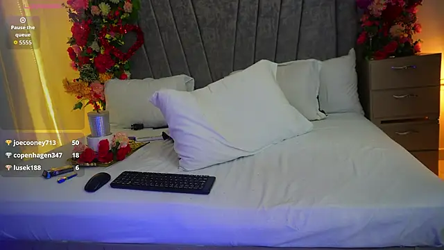 xkassandraxx online show from 02/15/26, 07:51