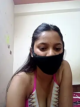 Snapshot of sexyyy_sonia chatting on 04/29/26, 05:44 sexyyy sonia online show from 04/29/26, 05:44