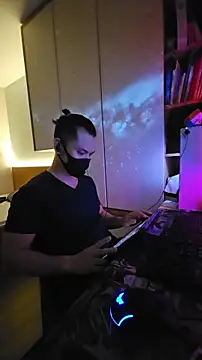 OnlyHand9x online show from 03/17/26, 05:16