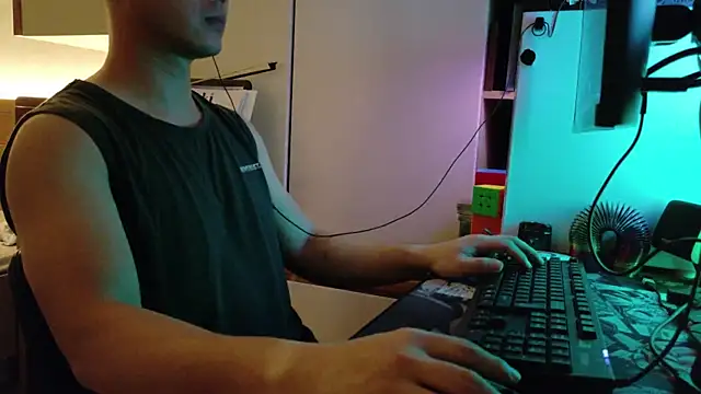OnlyHand9x online show from 07/11/26, 05:04
