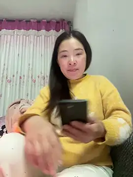 Snapshot of Faded_pink chatting on 02/01/26, 11:20 Faded pink online show from 02/01/26, 11:20