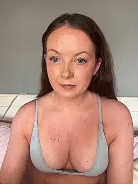 Nova-Vixen online show from 04/06/26, 09:43