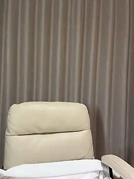 ZJbaby online show from 04/26/26, 02:26