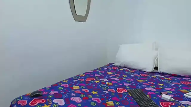 IsabelaAcosta online show from 05/31/26, 05:53