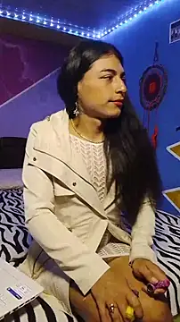 Selena Nova online show from 04/06/26, 05:08