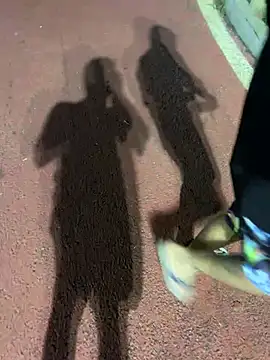 LontraAndBear online show from 02/15/26, 08:02