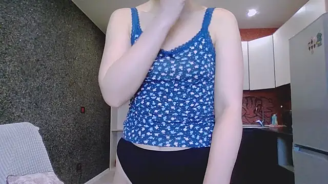 Amanda Luxe online show from 02/21/26, 03:18