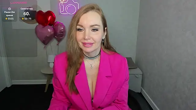 Marie Hayes online show from 02/12/26, 01:33