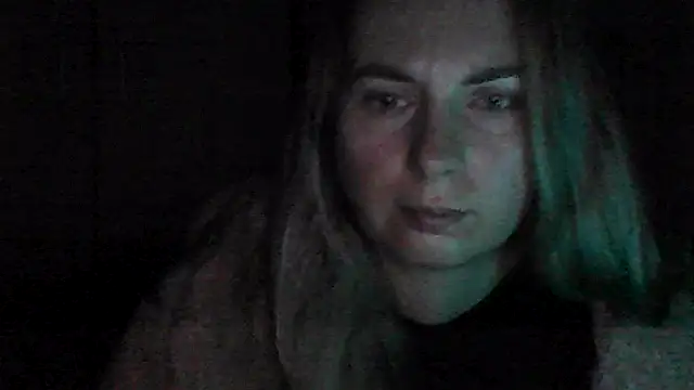 VikiLove765 online show from 01/10/26, 02:35