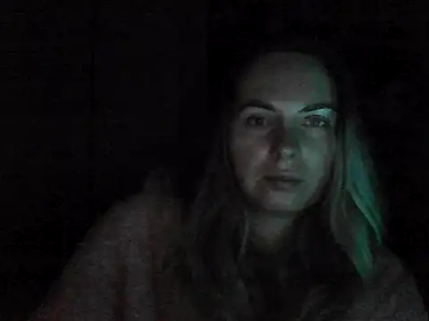 VikiLove765 online show from 01/17/26, 11:19