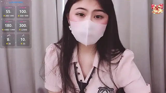 Snapshot of 1-Emma-1 chatting on 01/08/26, 05:54 1-Emma-1 online show from 01/08/26, 05:54