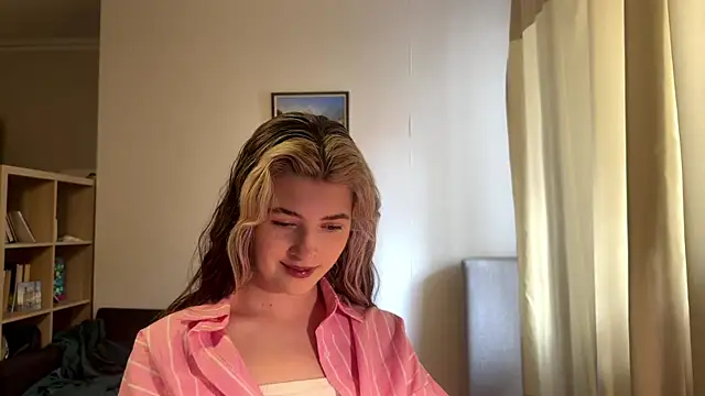 Dia DeAmas online show from 05/20/26, 01:17