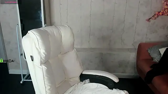 Sindy Ortega online show from 03/11/26, 12:49