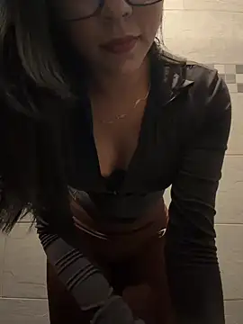AnahiSkye online show from 05/15/26, 06:48