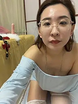 Jingjingxiang-520 online show from 02/01/26, 11:42
