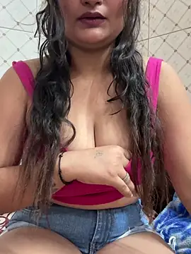 Curvy Anaya online show from 06/08/26, 11:43