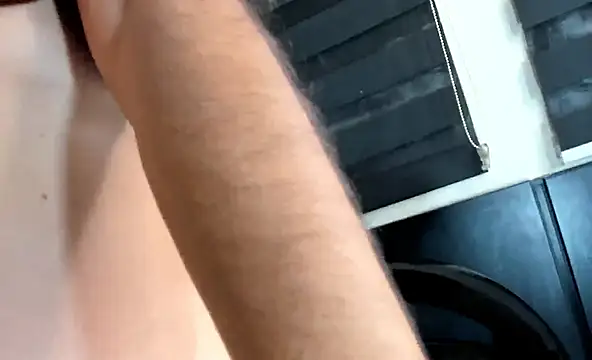 Snapshot of vanesadimaria chatting on 03/14/25, 12:43 vanesadimaria online show from 03/14/25, 12:43